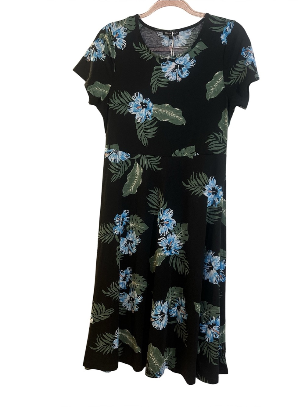 Lovely floral dress. NWT